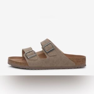 Birkenstock Arizona Vegan Suede Double Strap Sandal in Taupe/Stone. NWT.